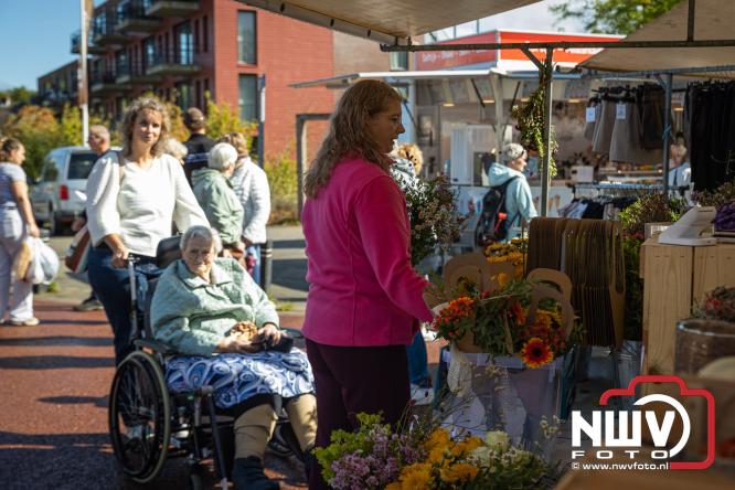 Traditie en gezelligheid komen samen tijdens de Schapenmarkt in Oldebroek. - &copy; NWVFoto.nl