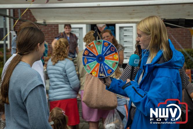 Traditie en gezelligheid komen samen tijdens de Schapenmarkt in Oldebroek. - &copy; NWVFoto.nl
