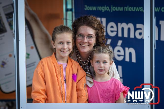 Traditie en gezelligheid komen samen tijdens de Schapenmarkt in Oldebroek. - &copy; NWVFoto.nl