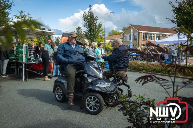 Traditie en gezelligheid komen samen tijdens de Schapenmarkt in Oldebroek. - &copy; NWVFoto.nl