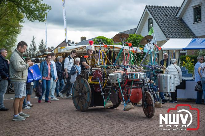 Traditie en gezelligheid komen samen tijdens de Schapenmarkt in Oldebroek. - &copy; NWVFoto.nl