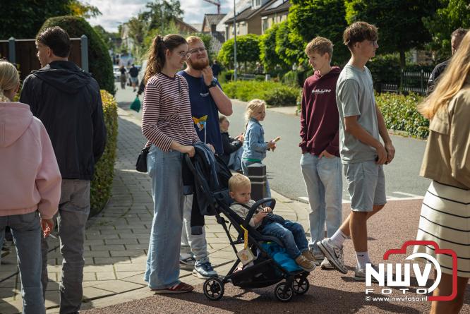 Traditie en gezelligheid komen samen tijdens de Schapenmarkt in Oldebroek. - &copy; NWVFoto.nl