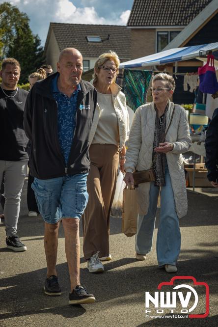 Traditie en gezelligheid komen samen tijdens de Schapenmarkt in Oldebroek. - &copy; NWVFoto.nl