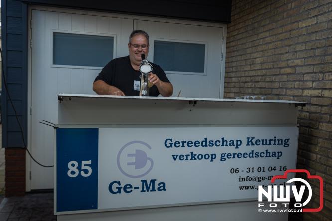 Traditie en gezelligheid komen samen tijdens de Schapenmarkt in Oldebroek. - &copy; NWVFoto.nl