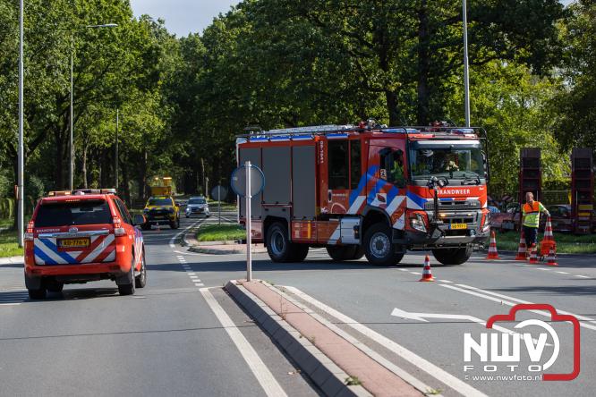 Bromfietser zwaargewond bij ongeval oversteekplaats Oost Ravenweg, Tongerenseweg N309, Koekenbergweg Epe. - &copy; NWVFoto.nl
