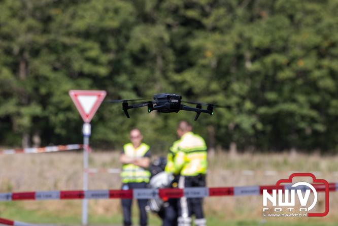 Bromfietser zwaargewond bij ongeval oversteekplaats Oost Ravenweg, Tongerenseweg N309, Koekenbergweg Epe. - &copy; NWVFoto.nl