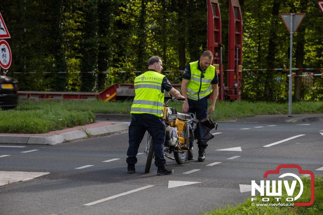 Bromfietser zwaargewond bij ongeval oversteekplaats Oost Ravenweg, Tongerenseweg N309, Koekenbergweg Epe. - &copy; NWVFoto.nl