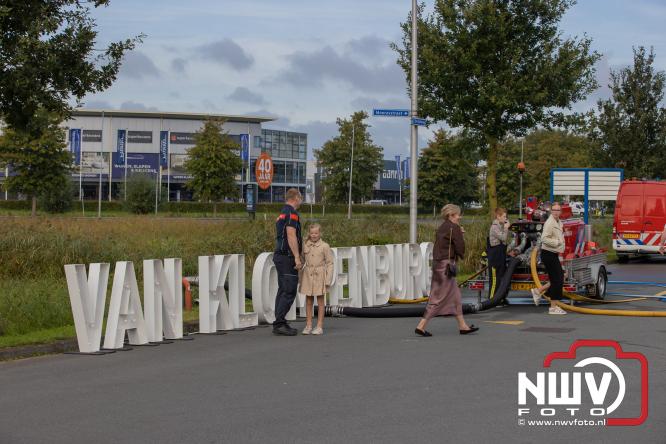 Van Klompenburg Hekwerk & Beveiliging laat vakmanschap zien tijdens open dag in Elburg. - &copy; NWVFoto.nl