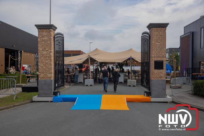 Van Klompenburg Hekwerk & Beveiliging laat vakmanschap zien tijdens open dag in Elburg. - &copy; NWVFoto.nl