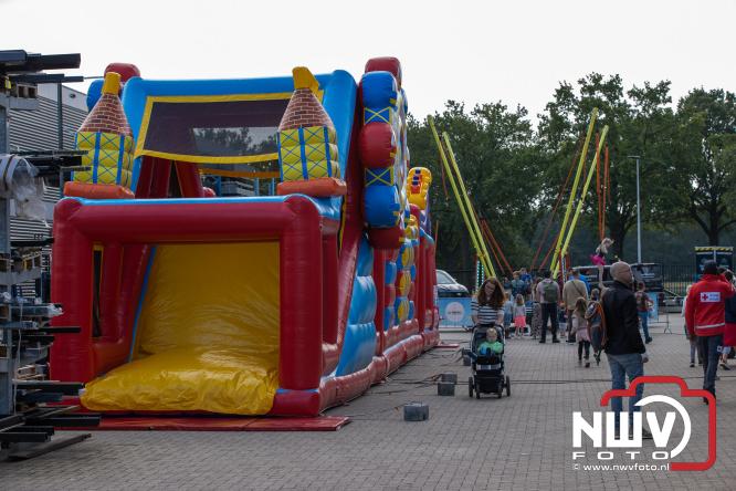 Van Klompenburg Hekwerk & Beveiliging laat vakmanschap zien tijdens open dag in Elburg. - &copy; NWVFoto.nl