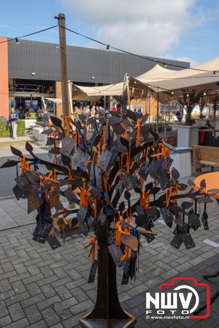 Van Klompenburg Hekwerk & Beveiliging laat vakmanschap zien tijdens open dag in Elburg. - &copy; NWVFoto.nl
