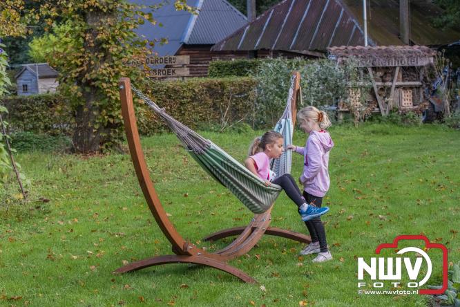 A.Vogelloop brengt maar liefst € 10.000 op voor Stichting Opkikker. - &copy; NWVFoto.nl