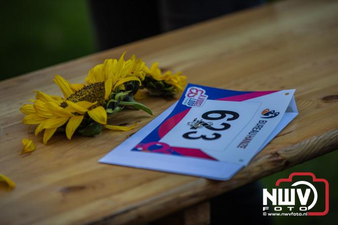 A.Vogelloop brengt maar liefst € 10.000 op voor Stichting Opkikker. - &copy; NWVFoto.nl
