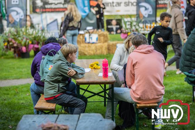 A.Vogelloop brengt maar liefst € 10.000 op voor Stichting Opkikker. - &copy; NWVFoto.nl
