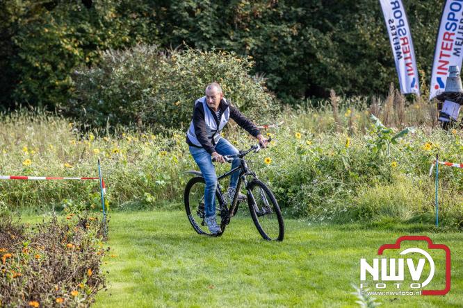 A.Vogelloop brengt maar liefst € 10.000 op voor Stichting Opkikker. - &copy; NWVFoto.nl