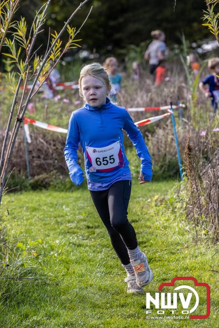 A.Vogelloop brengt maar liefst € 10.000 op voor Stichting Opkikker. - &copy; NWVFoto.nl