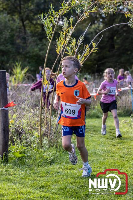 A.Vogelloop brengt maar liefst € 10.000 op voor Stichting Opkikker. - &copy; NWVFoto.nl