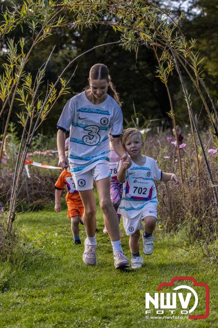 A.Vogelloop brengt maar liefst € 10.000 op voor Stichting Opkikker. - &copy; NWVFoto.nl