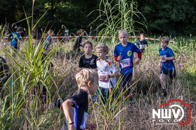 A.Vogelloop brengt maar liefst € 10.000 op voor Stichting Opkikker. - &copy; NWVFoto.nl