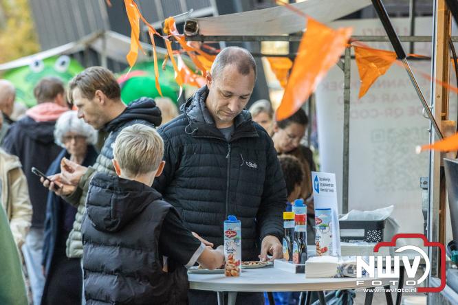 A.Vogelloop brengt maar liefst € 10.000 op voor Stichting Opkikker. - &copy; NWVFoto.nl