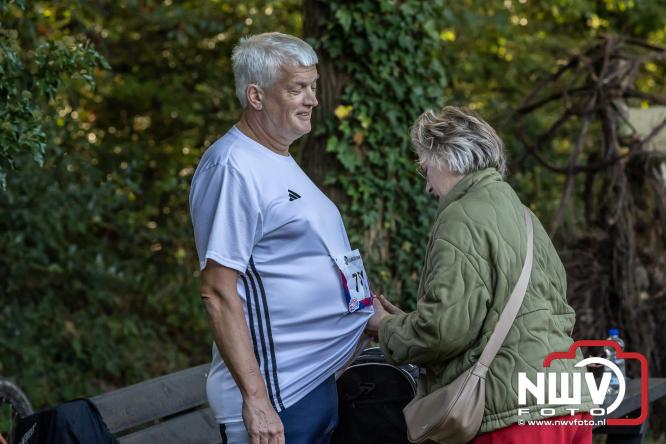 A.Vogelloop brengt maar liefst € 10.000 op voor Stichting Opkikker. - &copy; NWVFoto.nl