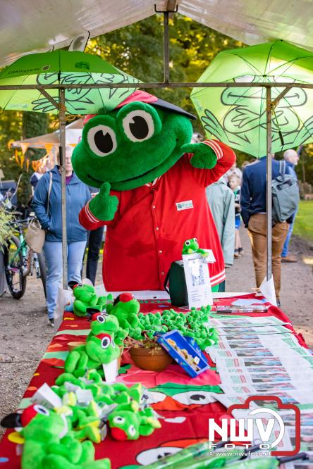A.Vogelloop brengt maar liefst € 10.000 op voor Stichting Opkikker. - &copy; NWVFoto.nl