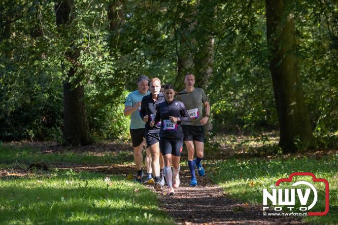 A.Vogelloop brengt maar liefst € 10.000 op voor Stichting Opkikker. - &copy; NWVFoto.nl