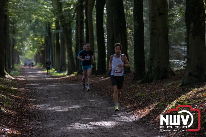 A.Vogelloop brengt maar liefst € 10.000 op voor Stichting Opkikker. - &copy; NWVFoto.nl