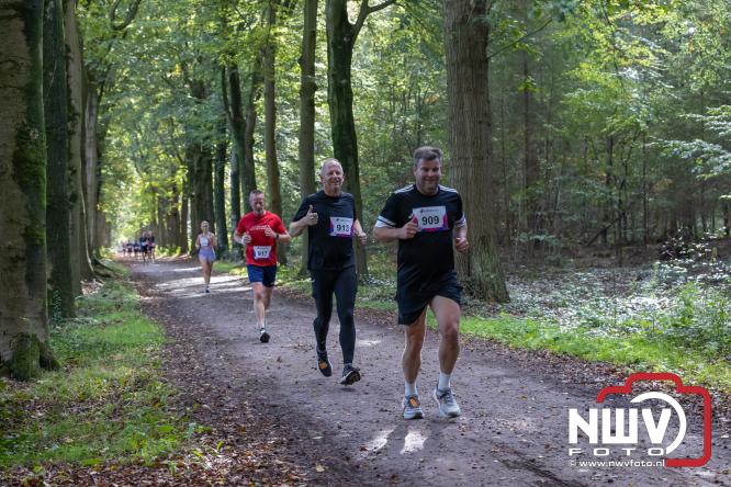 A.Vogelloop brengt maar liefst € 10.000 op voor Stichting Opkikker. - &copy; NWVFoto.nl