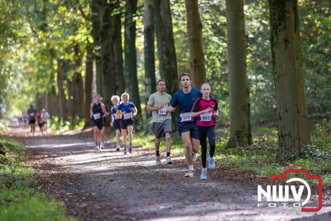 A.Vogelloop brengt maar liefst € 10.000 op voor Stichting Opkikker. - &copy; NWVFoto.nl