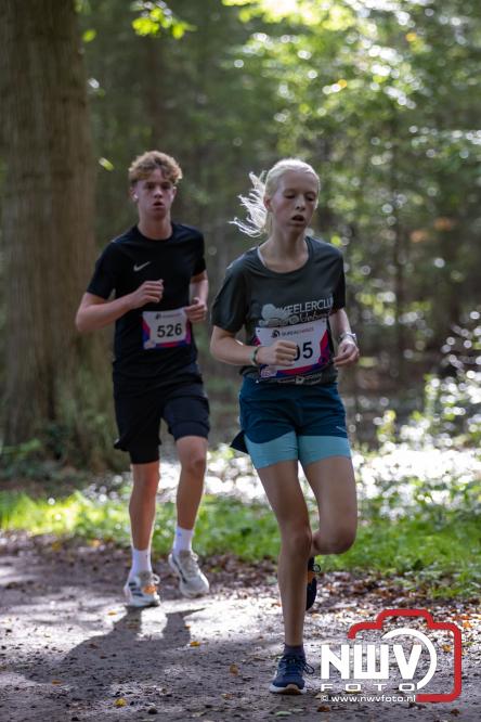 A.Vogelloop brengt maar liefst € 10.000 op voor Stichting Opkikker. - &copy; NWVFoto.nl