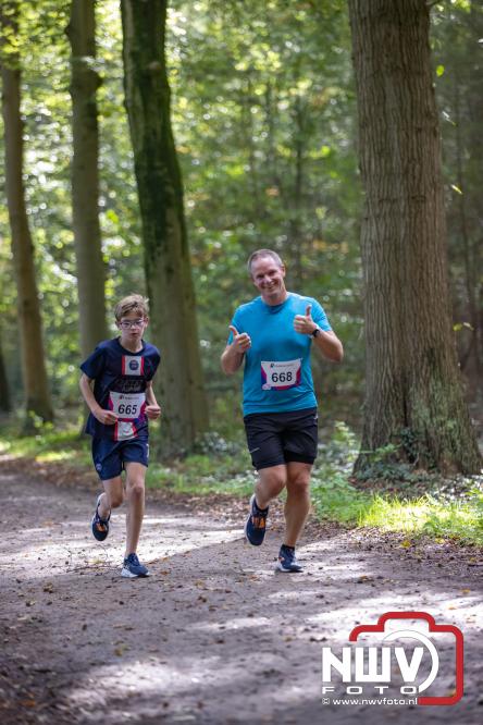 A.Vogelloop brengt maar liefst € 10.000 op voor Stichting Opkikker. - &copy; NWVFoto.nl