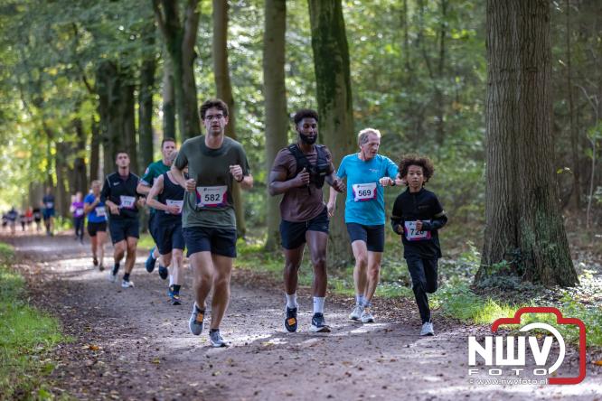 A.Vogelloop brengt maar liefst € 10.000 op voor Stichting Opkikker. - &copy; NWVFoto.nl