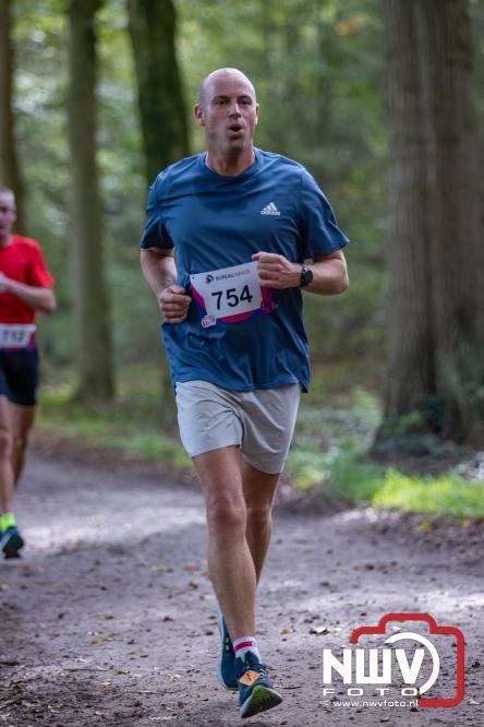A.Vogelloop brengt maar liefst € 10.000 op voor Stichting Opkikker. - &copy; NWVFoto.nl