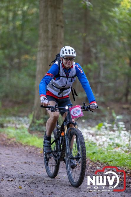 A.Vogelloop brengt maar liefst € 10.000 op voor Stichting Opkikker. - &copy; NWVFoto.nl