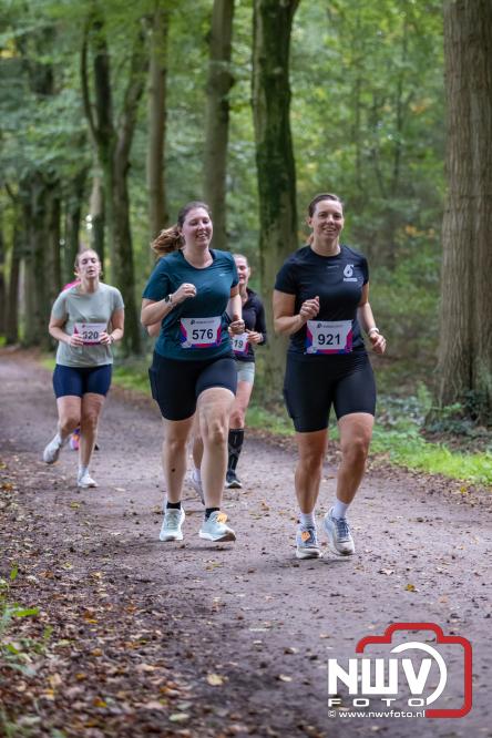 A.Vogelloop brengt maar liefst € 10.000 op voor Stichting Opkikker. - &copy; NWVFoto.nl