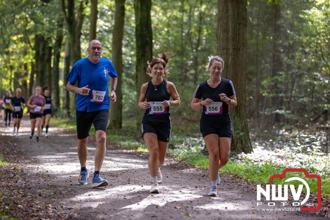 A.Vogelloop brengt maar liefst € 10.000 op voor Stichting Opkikker. - &copy; NWVFoto.nl