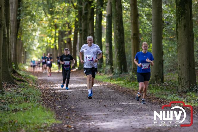 A.Vogelloop brengt maar liefst € 10.000 op voor Stichting Opkikker. - &copy; NWVFoto.nl