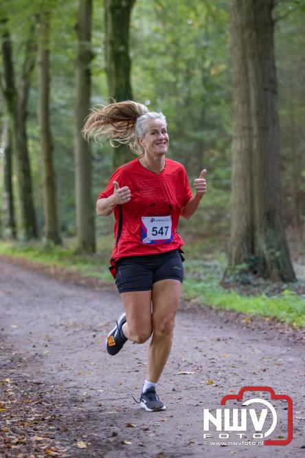 A.Vogelloop brengt maar liefst € 10.000 op voor Stichting Opkikker. - &copy; NWVFoto.nl