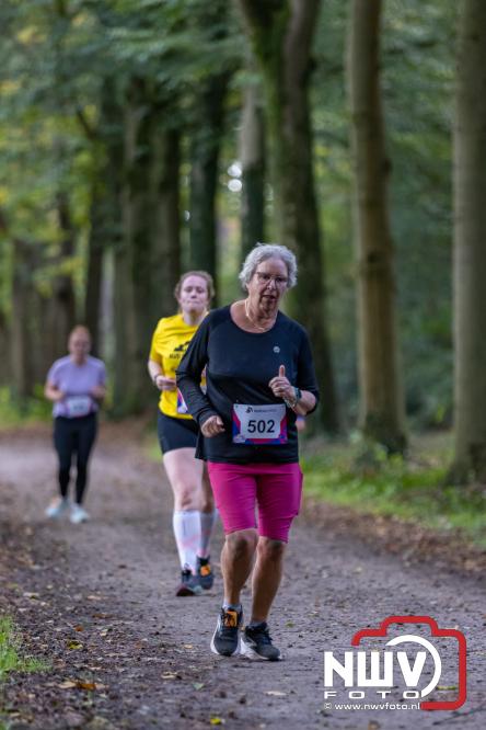 A.Vogelloop brengt maar liefst € 10.000 op voor Stichting Opkikker. - &copy; NWVFoto.nl
