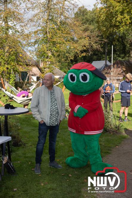 A.Vogelloop brengt maar liefst € 10.000 op voor Stichting Opkikker. - &copy; NWVFoto.nl