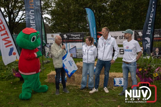 A.Vogelloop brengt maar liefst € 10.000 op voor Stichting Opkikker. - &copy; NWVFoto.nl
