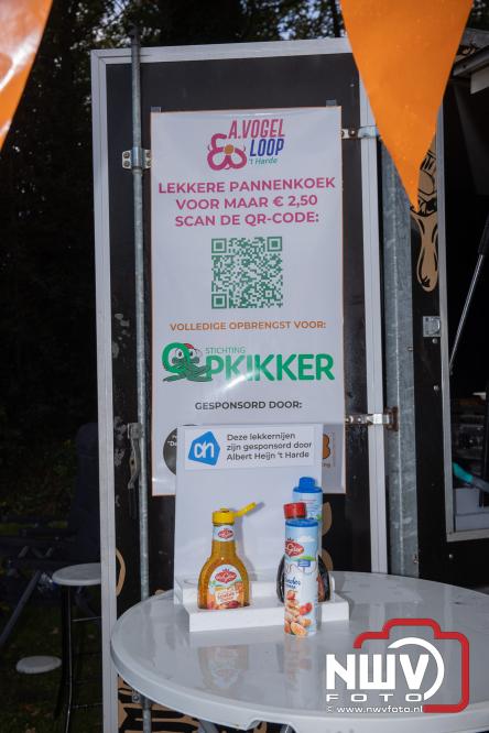 A.Vogelloop brengt maar liefst € 10.000 op voor Stichting Opkikker. - &copy; NWVFoto.nl