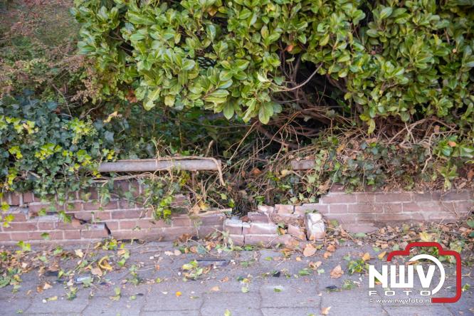 Eenzijdig ongeval met vrachtwagen door onwel wording bestuurder, N309 Zuiderzeestraatweg Oostendorp. - &copy; NWVFoto.nl