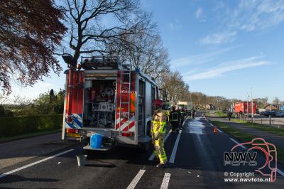 28-04-2016 Kop-staart botsing tussen twee vrachtwagens op de N310 Zuiderzeestraatweg Doornspijk - © NWVFoto.nl