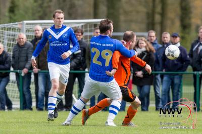 30-04-2016 DSV'61 loopt over koploper AGOVV heen en wint met 4-1 in Doornspijk. - © NWVFoto.nl