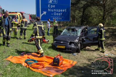 Eenzijdig ongeval met letsel A28 Re 65.1 Nunspeet 08-05-2016 - © NWVFoto.nl