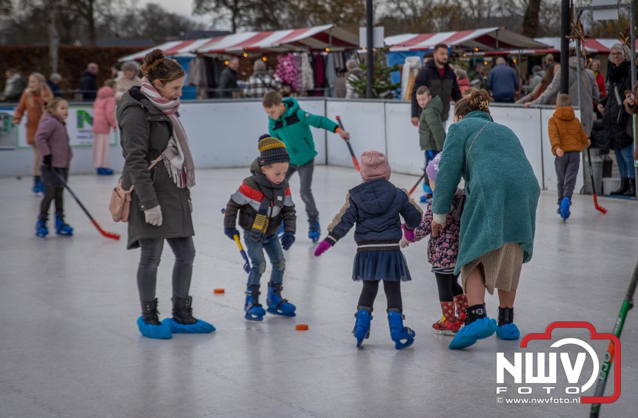 Winterfair Boerderijmuseum Bovenstreek trekt bussen vol bezoeker