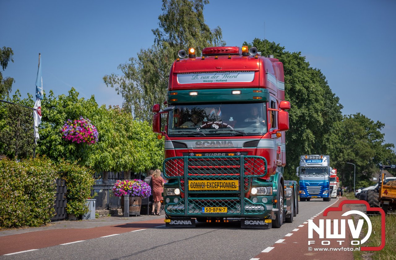 Geslaagde TruckRun Noordwest Veluwe met 111 vrachtwagens door Oldebroek en Elburg.