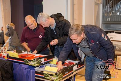 112 beurs voor eerste maal in en om kulturhus in Elspeet. - © NWVFoto.nl